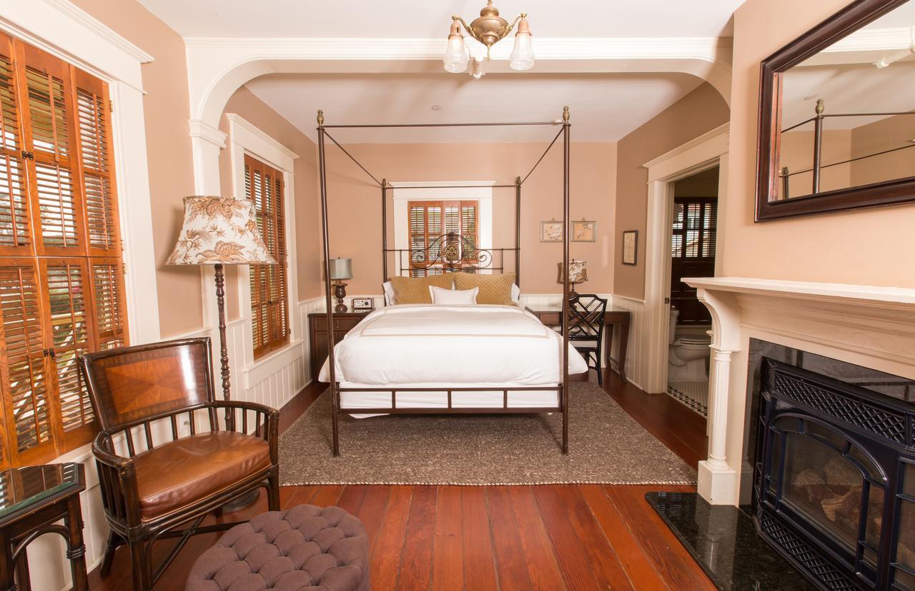 Bed and Breakfast Cass House Каюкос Экстерьер фото